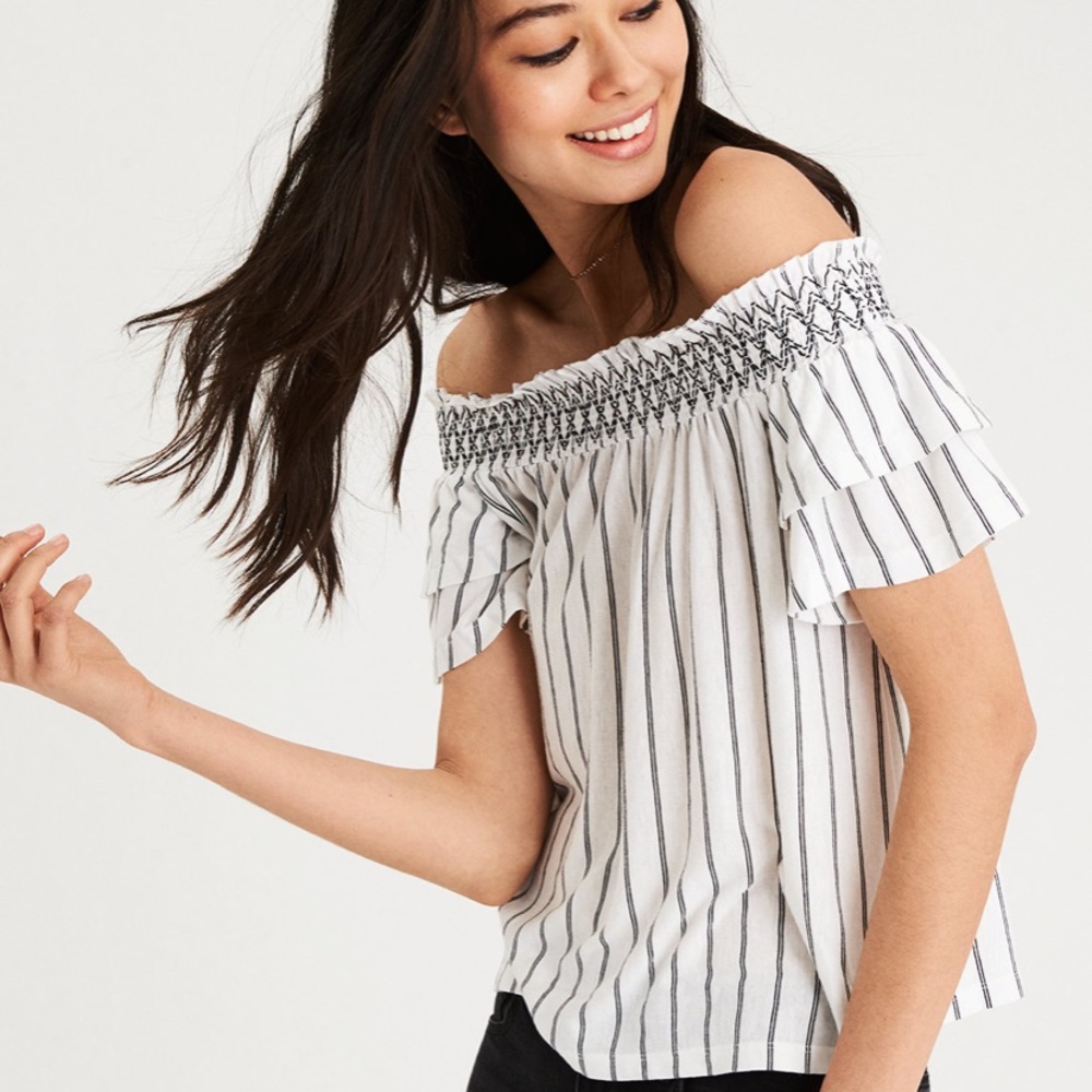 AE black & white off the shoulder top
